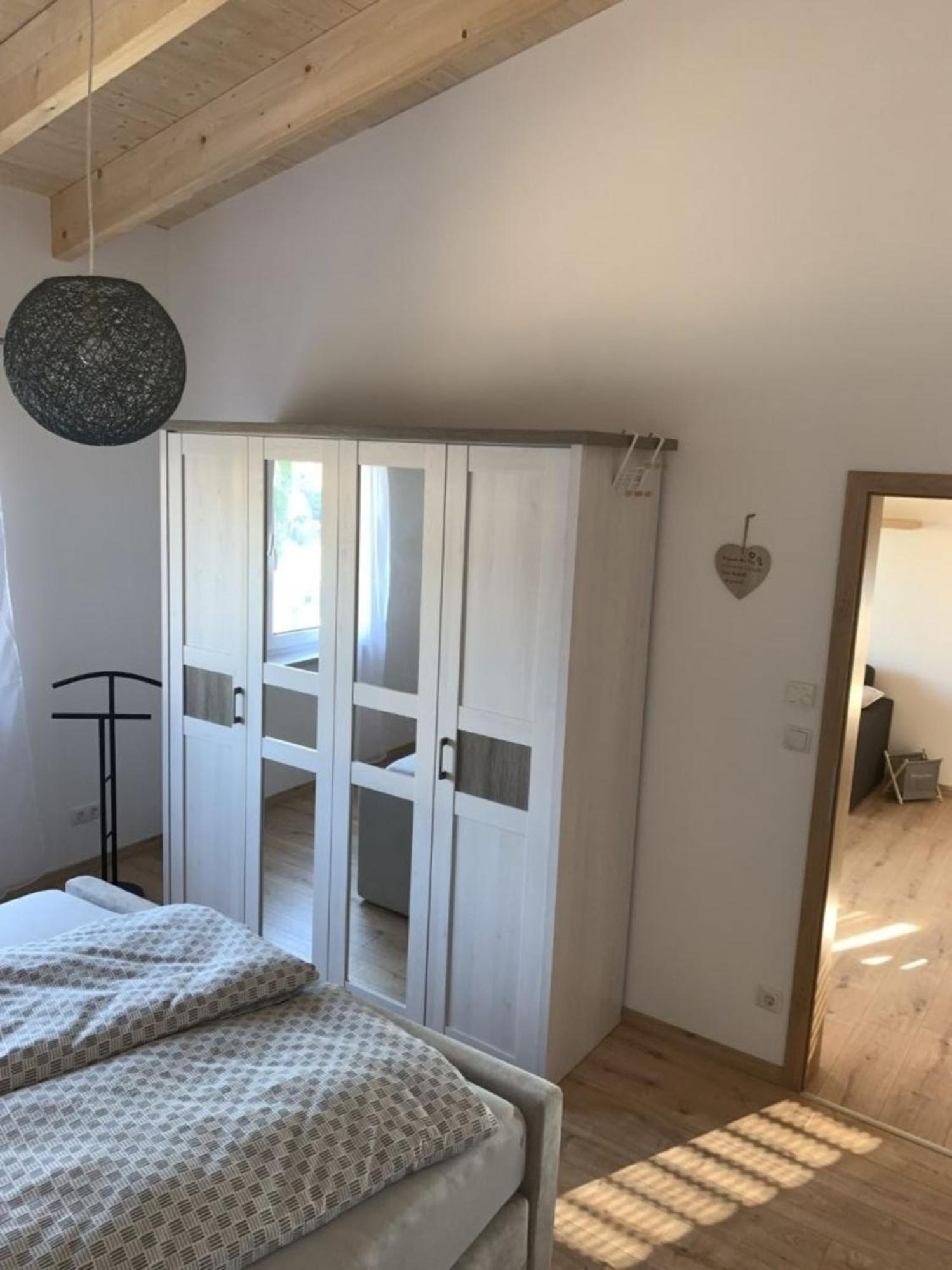 Auf Dem Rheinsteig Apartamento Lierschied Exterior foto
